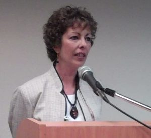 Mary Sue opening the first Houston meeting of Texas Voices in May 2010